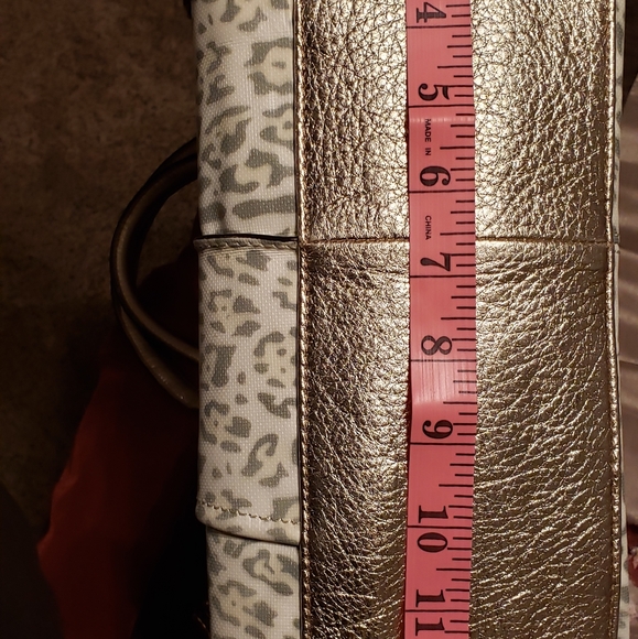 B. Makowsky authentic handbag - Picture 5 of 8